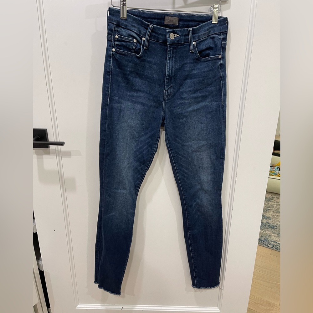 Mother jeans, ankle fray